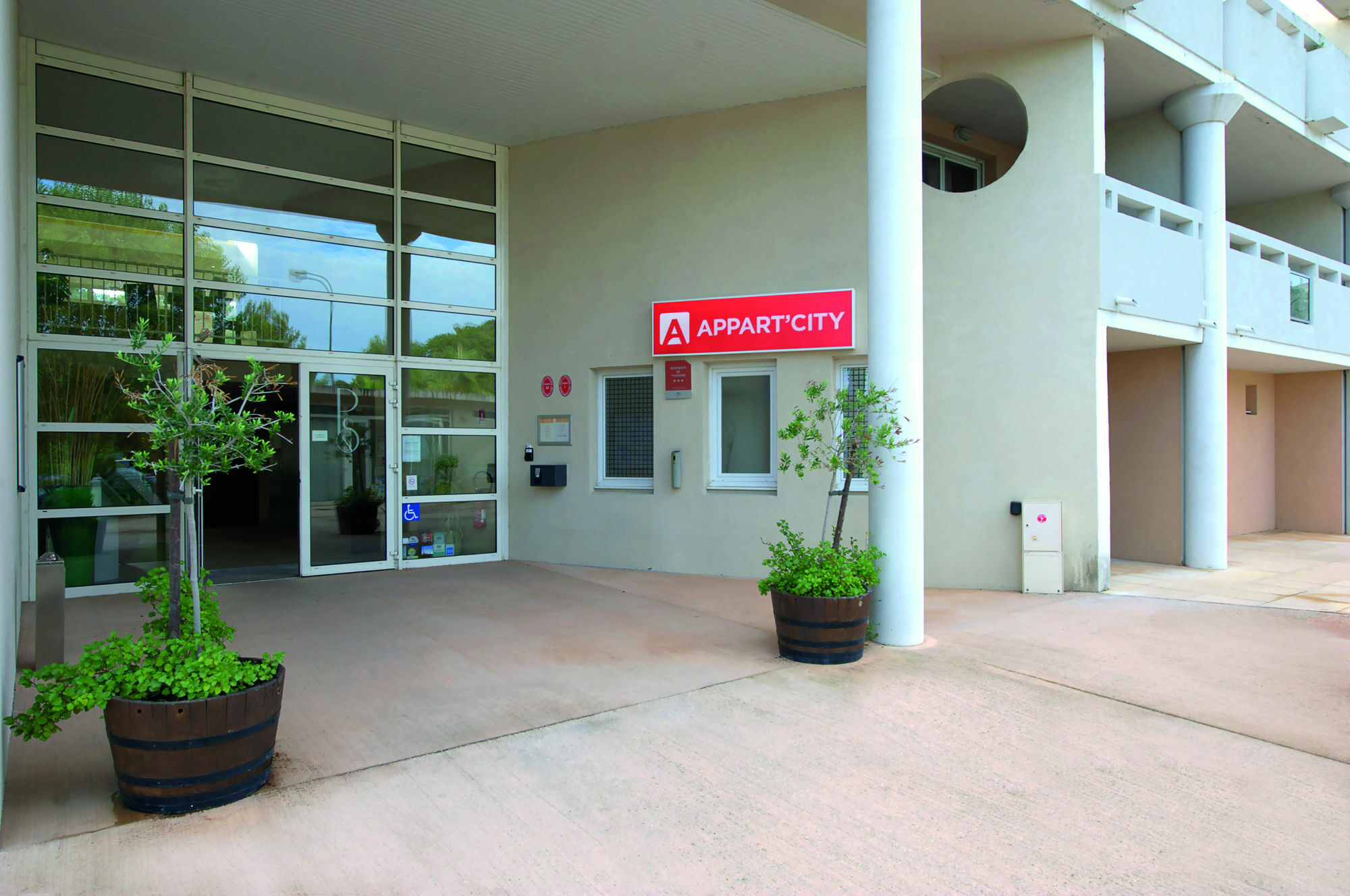 Comfort Aparthotel Six-Fours Six-Fours-les-Plages Zewnętrze zdjęcie